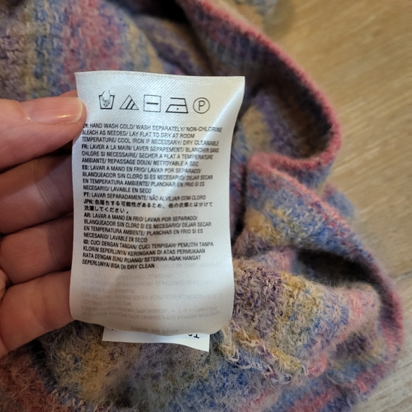 Volcom Womens Quween Beach Crew Neck Sweater Size Large NWT - Picture 10 of 10